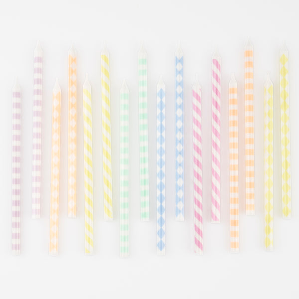 Make your birthday cake look pastel perfect with our pastel candles, instant birthday cake decorations. Image4