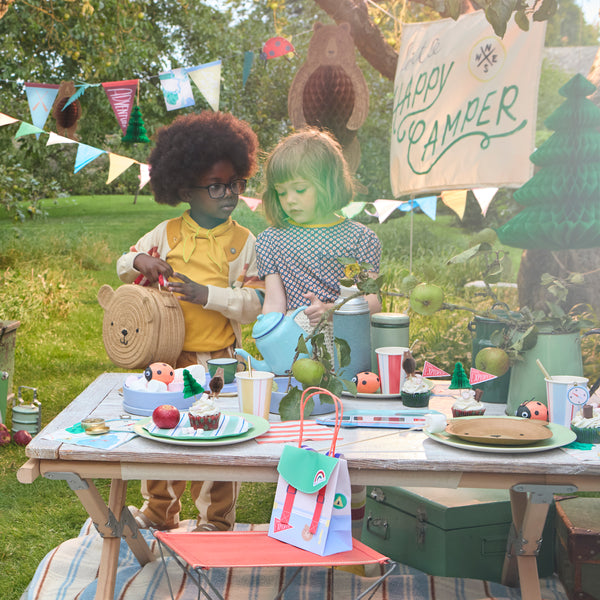 Our party bags are created to look like mini backpacks, perfect for a woodland party or camping party theme. Image2