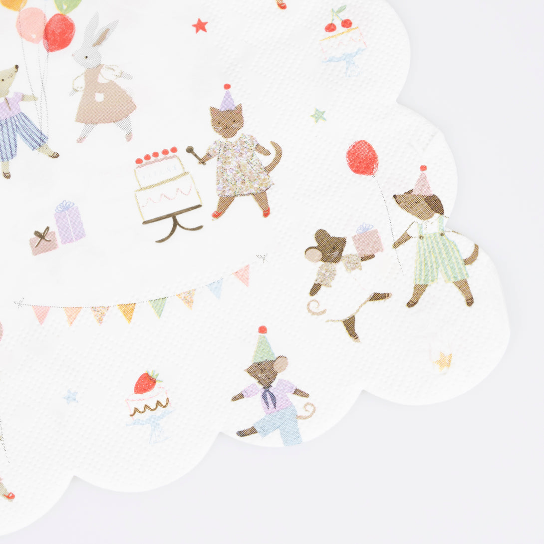 Our Animal Friends party set is ideal for first birthdays, featuring adorable tableware, party bags, party hats and a large paper garland. 