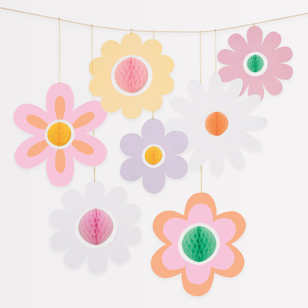 Our flower hanging decorations, with 3D honeycomb centres, are perfect for a pink party, groovy party or summer party Image1