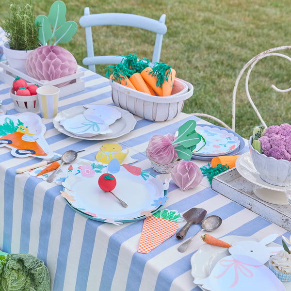 Add to your Easter tableware with our beautiful paper plates featuring Easter icons in soft springlike tones, ideal for all ages. Image2