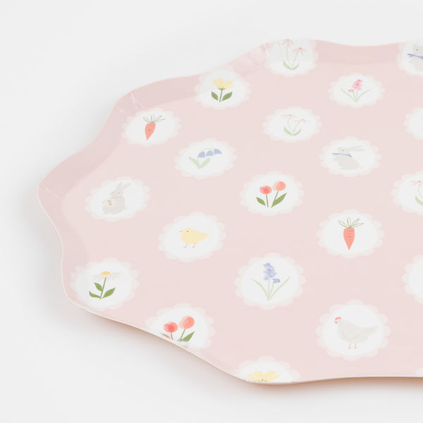 Our pink plates have Easter icons in an on-trend cameo design, the perfect stylish paper plates for your Easter dinner. Image2