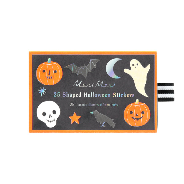 Our party stickers are ideal for your Halloween party activities, made in the shape of classic characters in cool colours. Image3