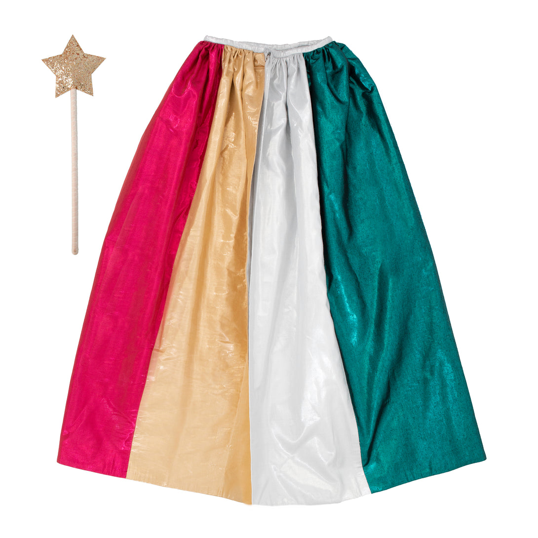 Our lamé metallic fabric cape in 6 colours is perfect for dress up for kids. Image7