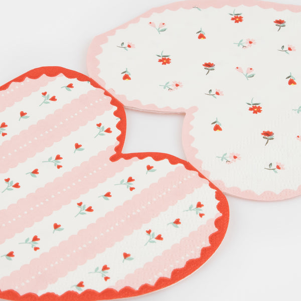 Our heart napkins are perfect to add to your Valentine's party supplies, pretty pink and red paper napkins with a floral design. Image4