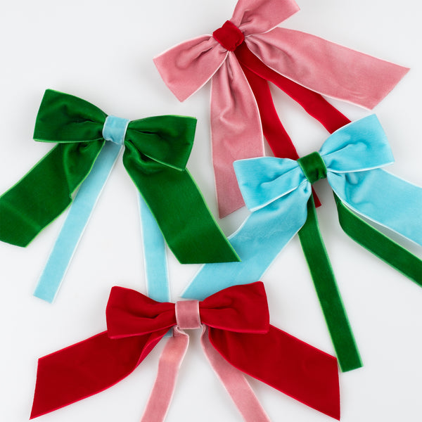 Our velvet bows make versatile Christmas gift box decoration ideas. Image1