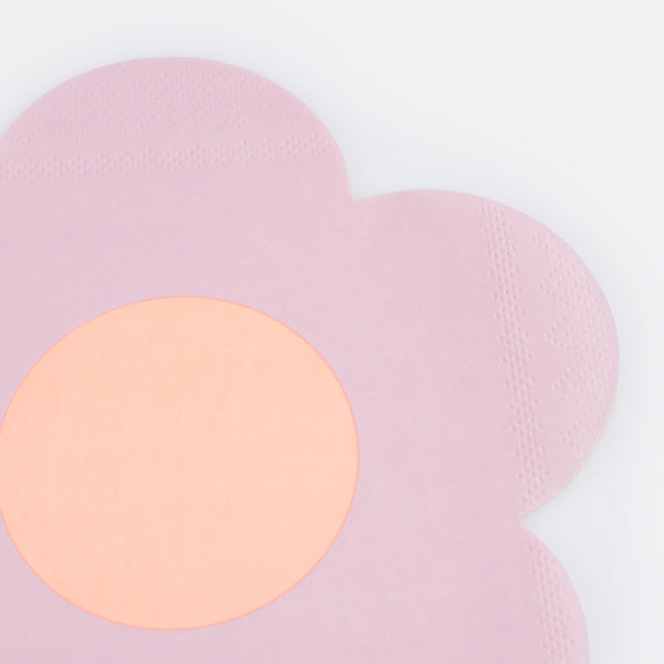 Add a 90s vibe to your party table with our paper napkins in the shapes of rainbows, smiley faces, flower napkins and mushrooms. Image4