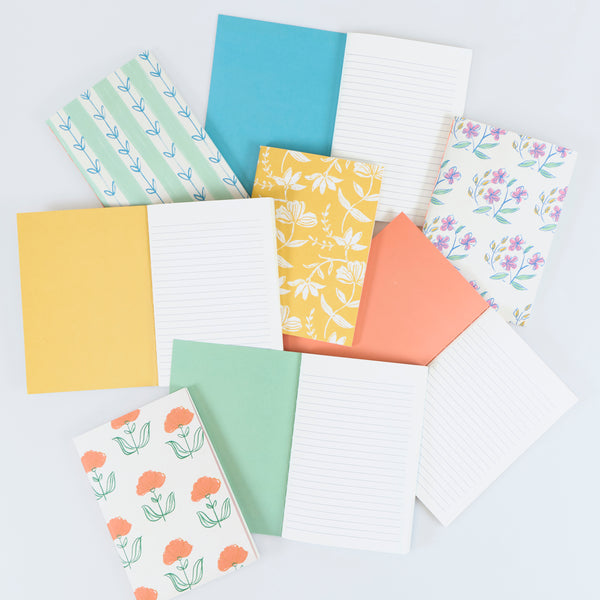 Our floral notebooks, with lined pages, are presented in a floral printed card box, the perfect gift for writers and creative kids and adults. Image4