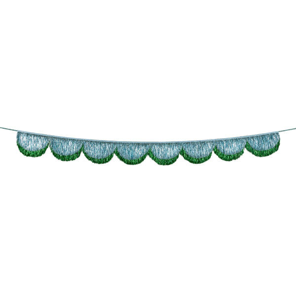 Use our blue and gren tinsel garland to make your Christmas celebrations and New Year parties look stylishly elegant. Image3