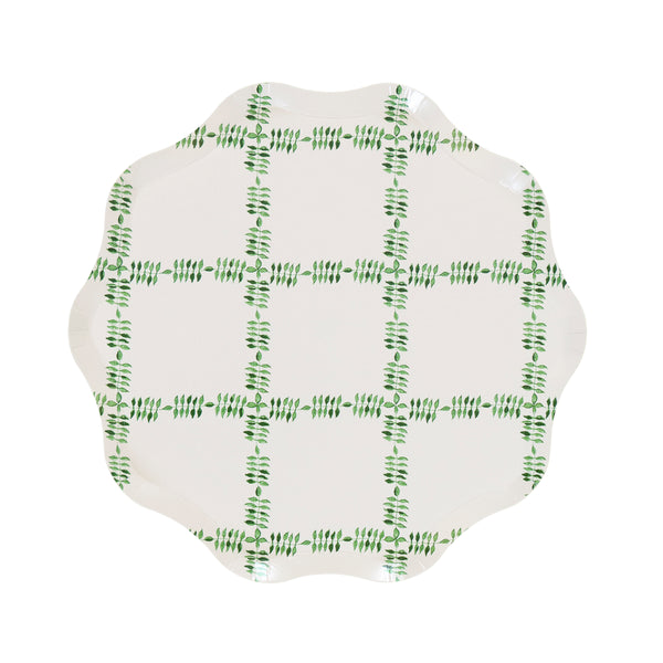 Our Christmas side plates, made from heavyweight paper, feature Molly Mahon block print designs in seasonal colours for a stylish look. Image6