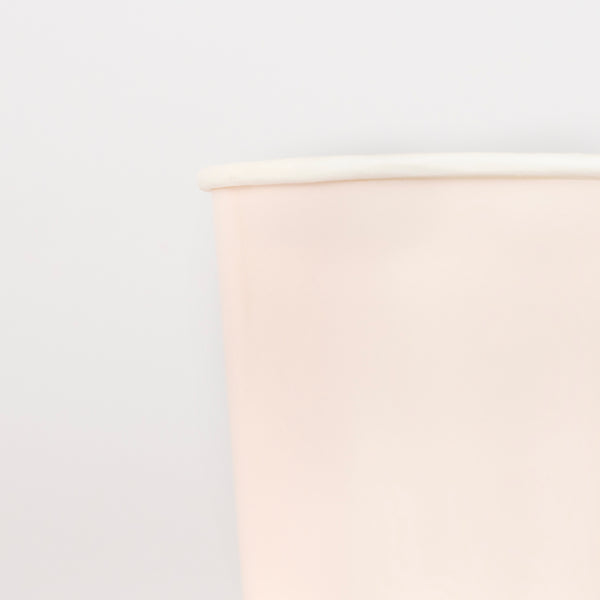 Our party cups, in pink, are the ideal kids cups for any party with a pink colour theme like a ballet party or princess party. Image2