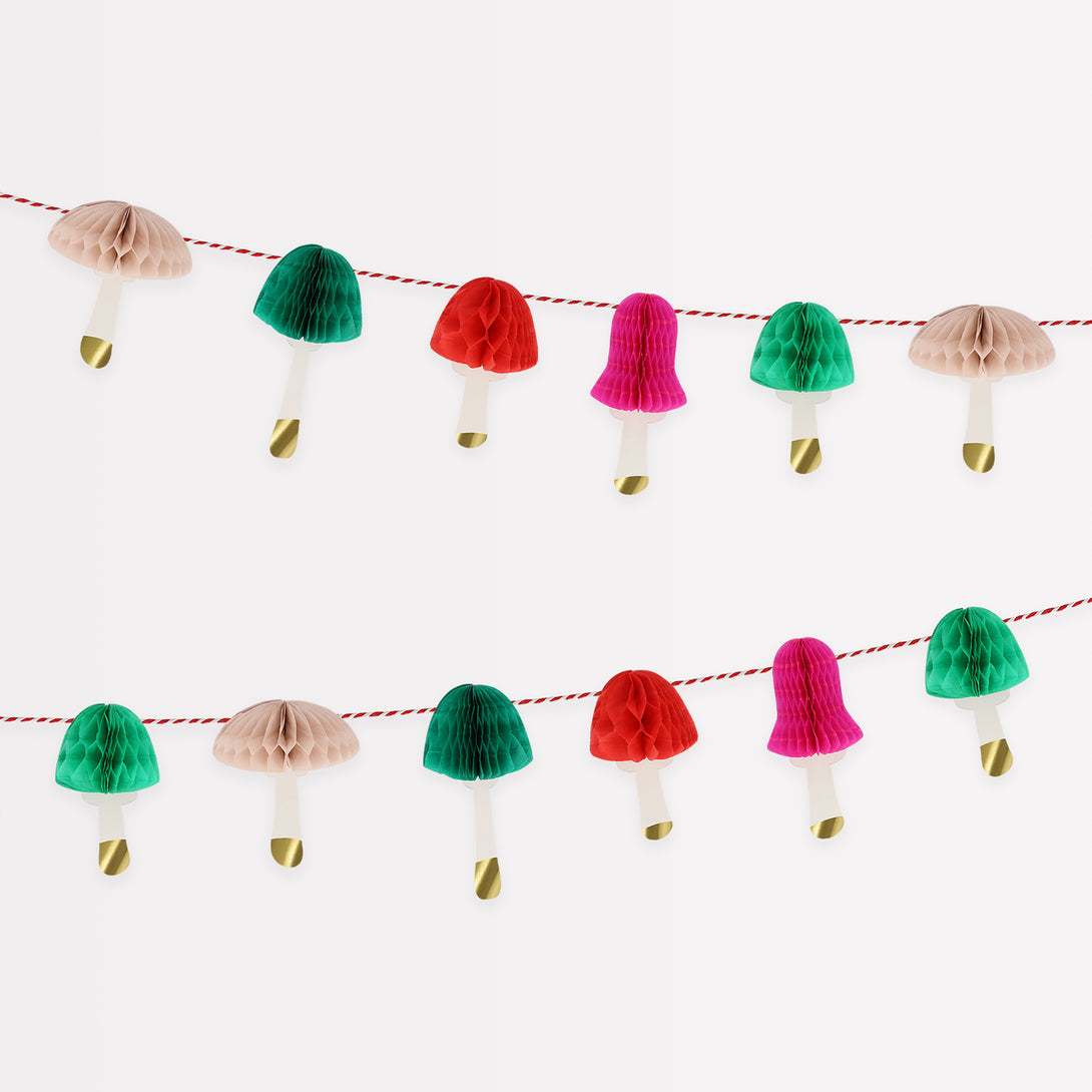 If you're looking for a Christmas wall decoration that's on trend then you'll love our mini paper garland with colourful mushrooms.