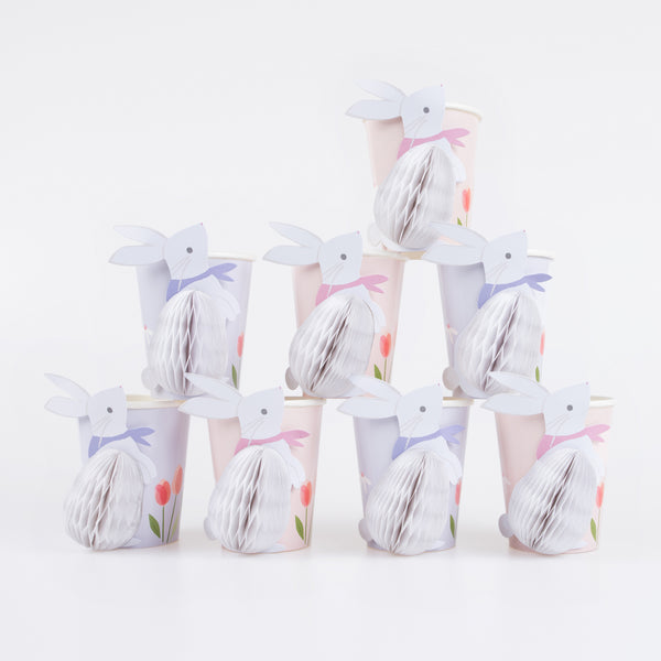 Serve Easter drinks in style at your Easter dinner with our 3D bunny cups, in soft pink and blue with a pretty floral design.