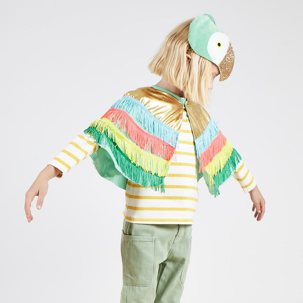 Our parrot costume is perfect for kids dress up or as a bird Halloween costume. Image4