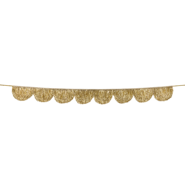Use our gold tinsel garland to make your Christmas and New Year parties look so festive. Image4