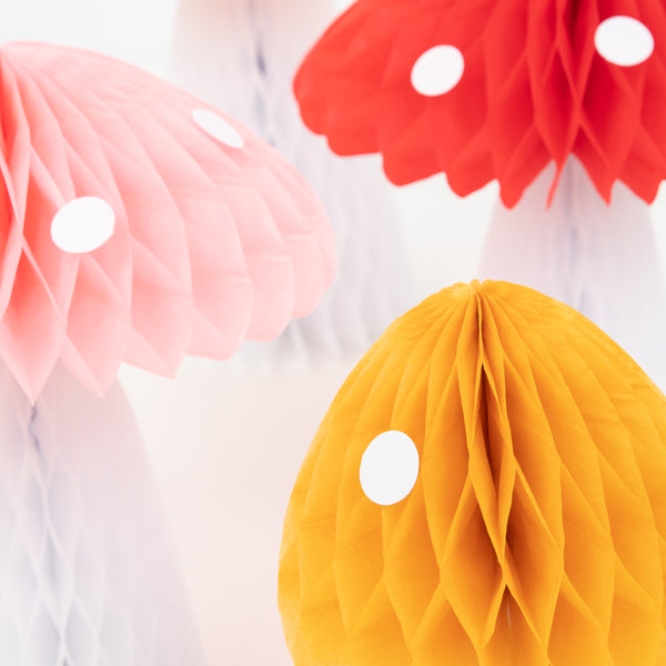 Honeycomb Mushroom Decorations Image3