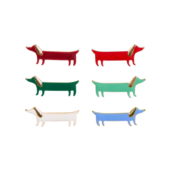 Our sausage dog Christmas crackers have adorable tartan coats and velvet scarves, and contain a paper hat, joke and sausage dog pin. Image2