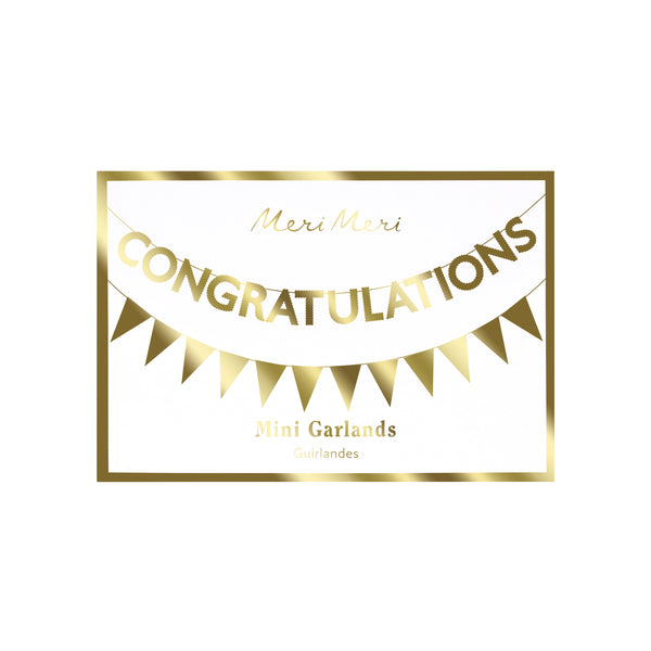 Decorate a congratulations party with our special gold garland made with paper and shiny gold foil. Image2