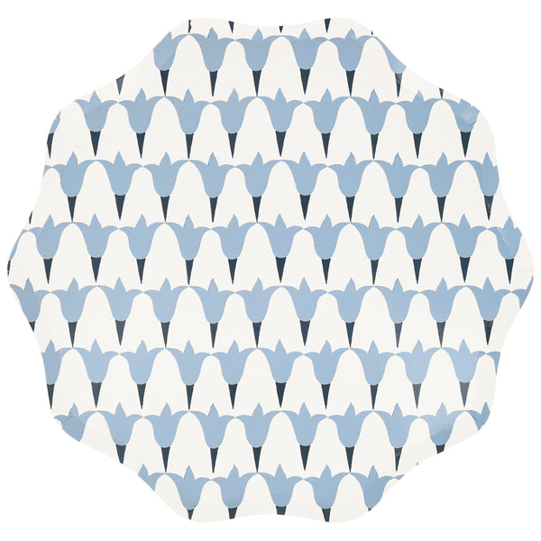 Our paper dinner plates feature Molly Mahon floral prints for a wonderful look, perfect for a bridal shower or garden party. Image1