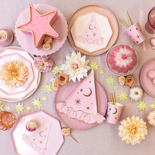 Our pink witch hat plates feature shiny rose gold details for a really stylish look. Image2