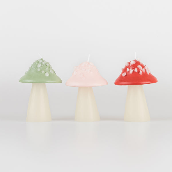 Our party candles, in the shape of 3D mushrooms, are perfect as candle decorations and as a hostess gift. Image6