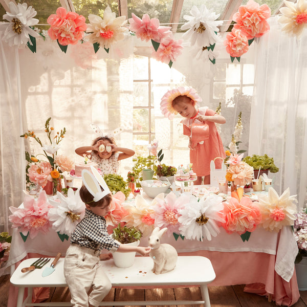 Flower Garden Giant Garland Image2