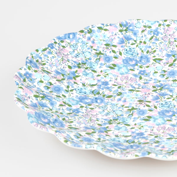 Our melamine plates, in a small side plate size, have 4 different Liberty print transfers for a sophisticated look. Image3