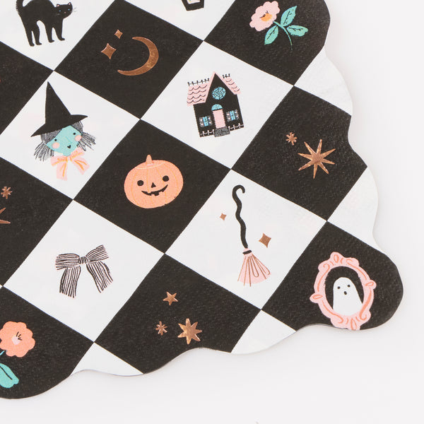 Our Halloween napkins, in a large size and made from 3-ply paper, a fun vibrant design with happy character and icons for a playful look. Image2