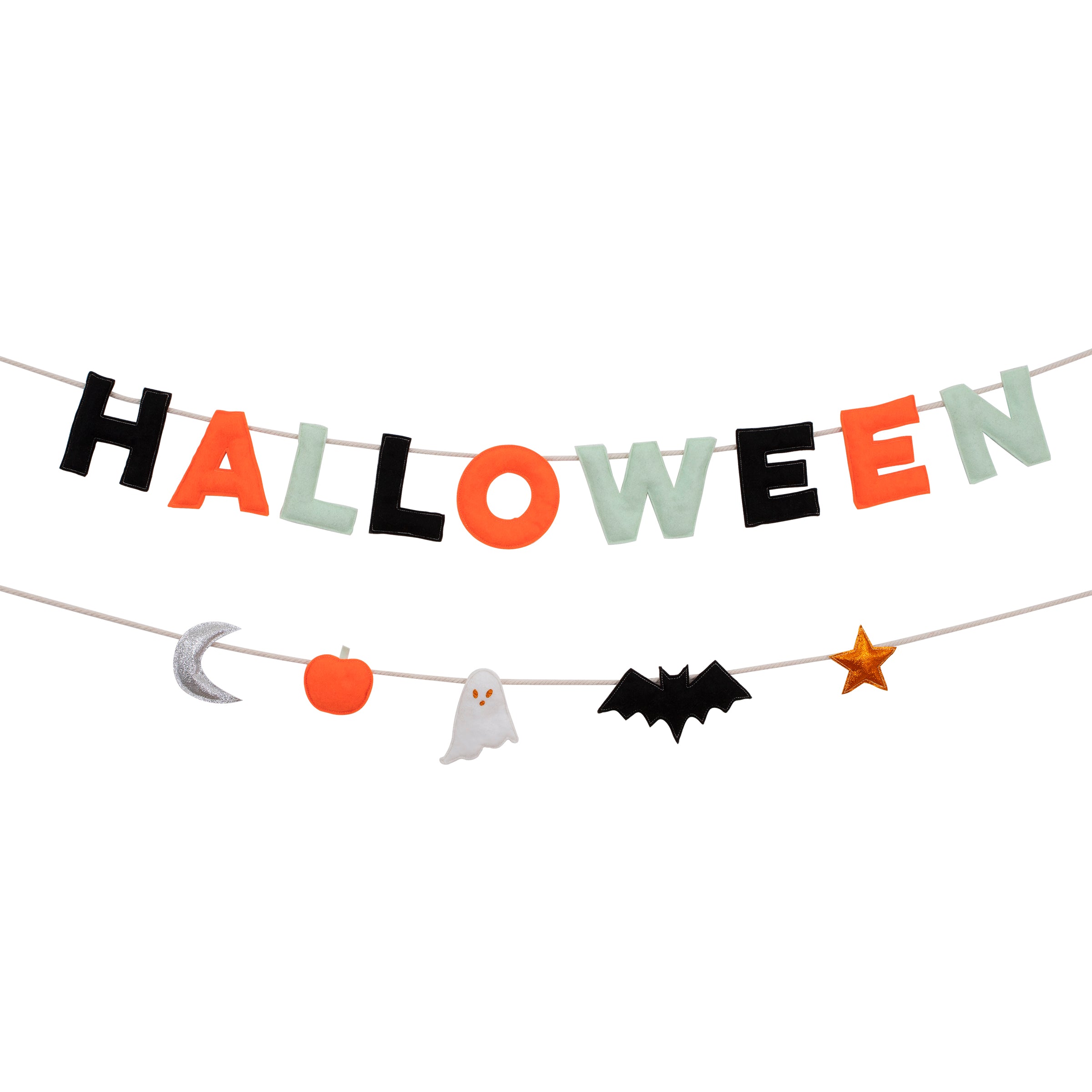 This indoor Halloween decoration is a garland crafted from felt and glittery fabric.