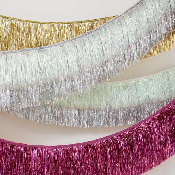 Our long tinsel garland is perfect to add a touch of shimmering pink to any party. Image5
