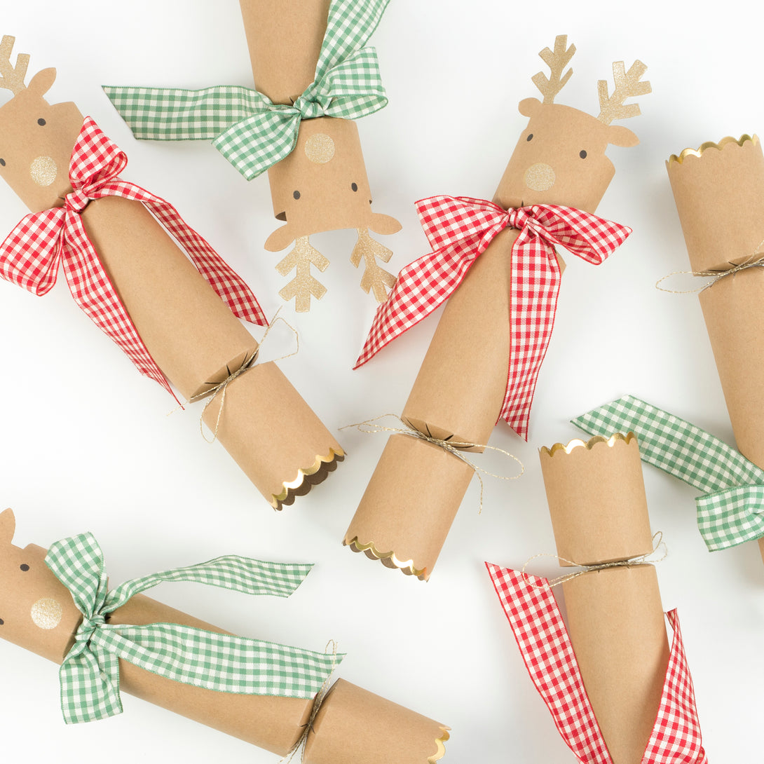 If you're looking for traditional Christmas dining table decor then our Reindeer crackers with gingham ribbons are a great choice.