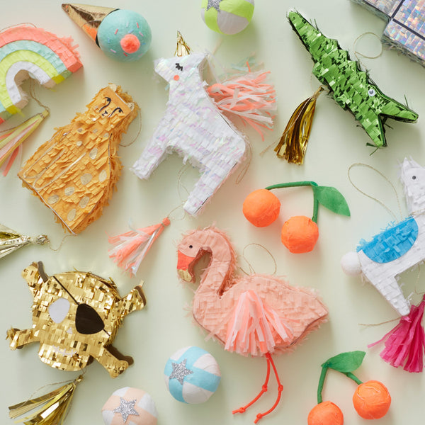 They are made with neon tassels and gold foil detail, and have 2 temporary tattoos and confetti inside. Image6