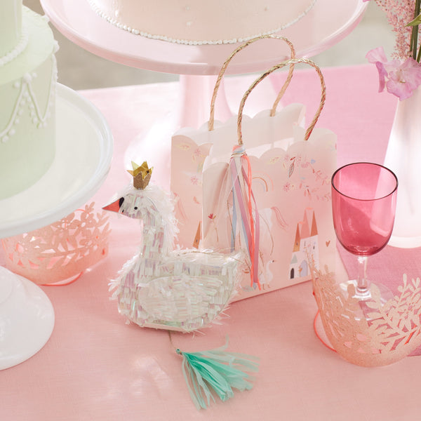 These beautiful party bags feature unicorns, swans and castles, with a scalloped edge and gold foil detail. Image5