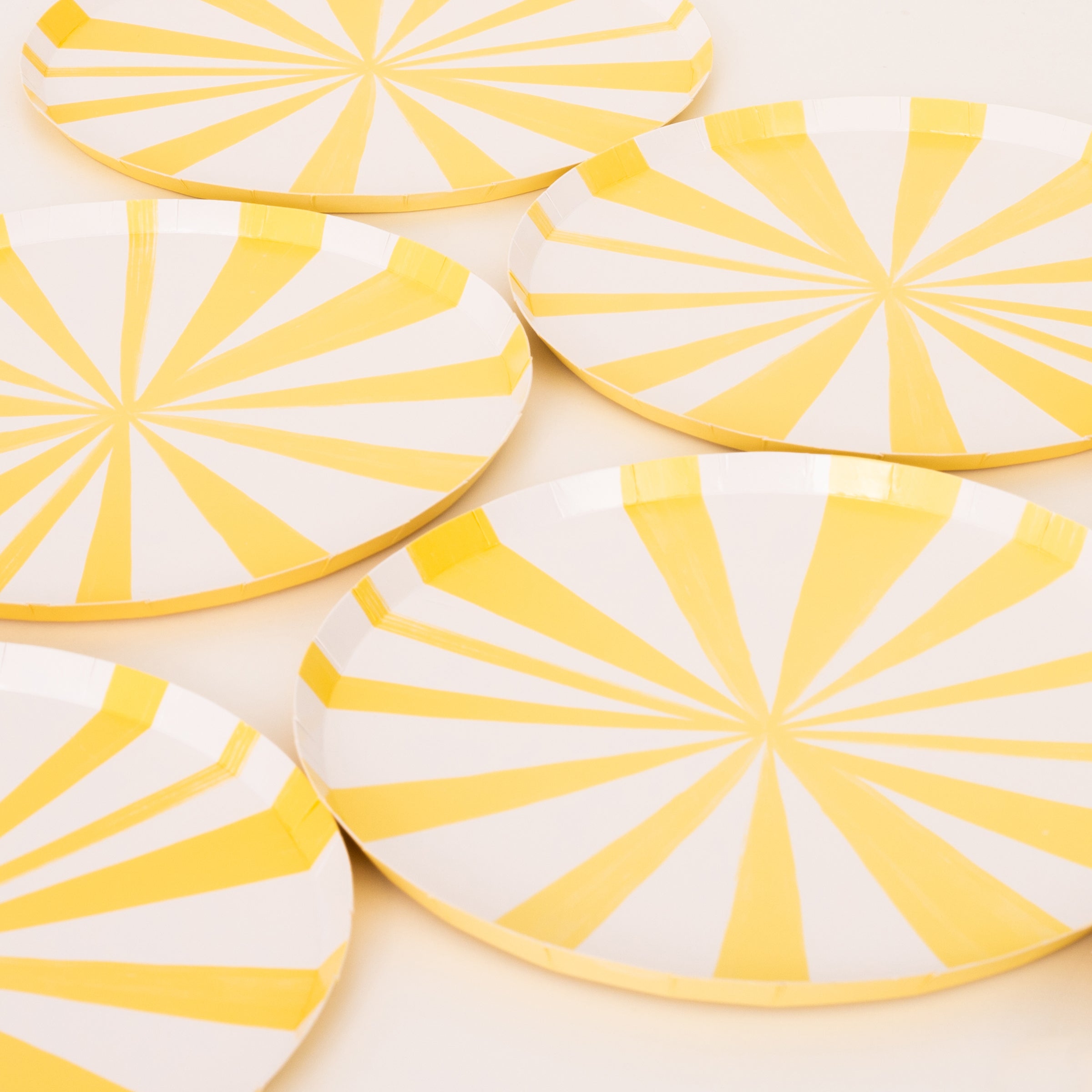 Make your kids birthday party table look so fun with our yellow small plates, ideal for any party theme.