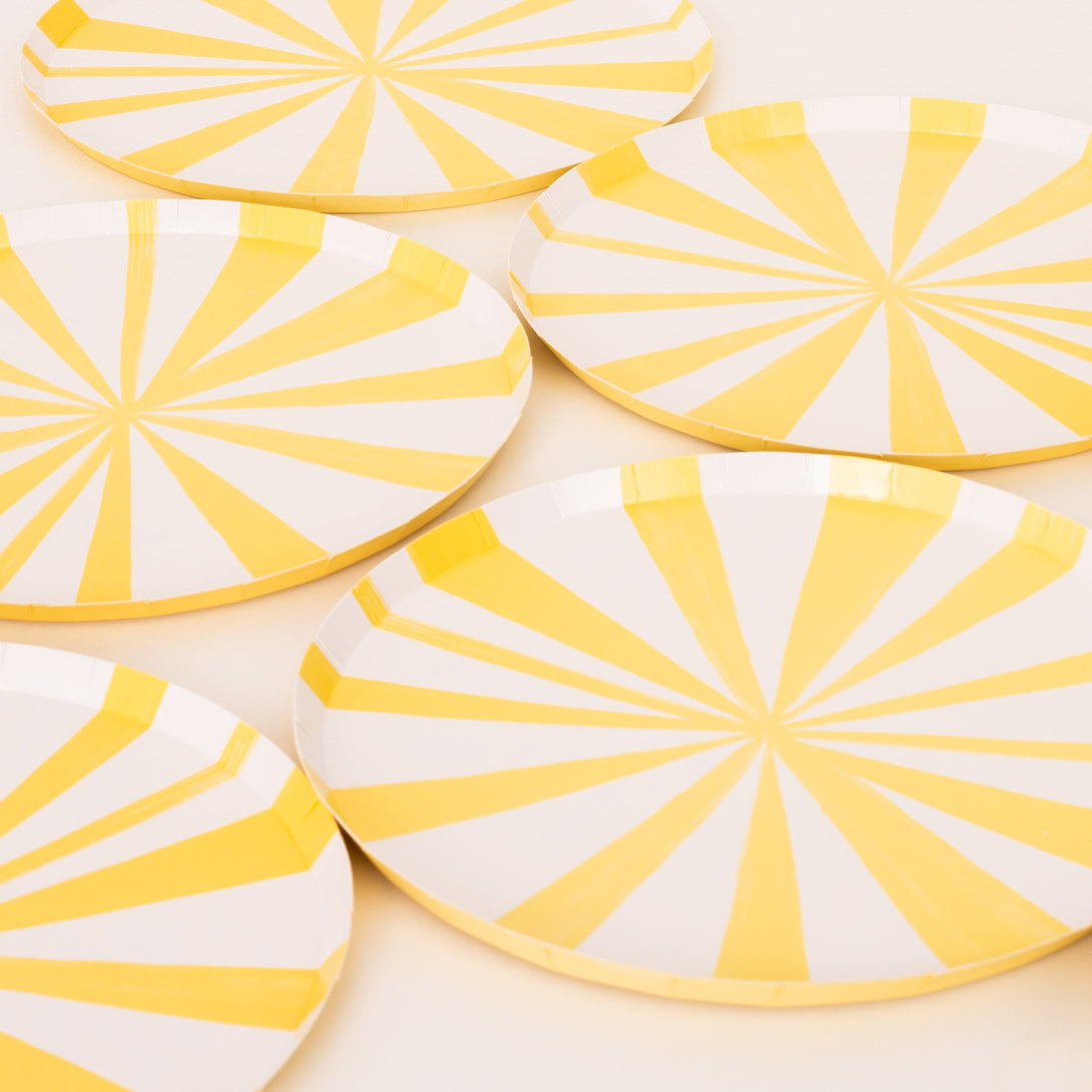 Make your kids birthday party table look so fun with our yellow small plates, ideal for any party theme.