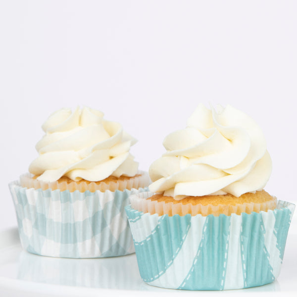 Our special cupcake toppers and cupcake cases are perfect to create birthday cupcakes for a dog birthday party. Image7