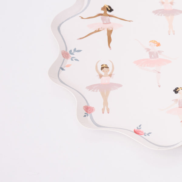 Our paper plates, featuring ballet dancers, are perfect to add to your ballerina birthday party supplies. Image5