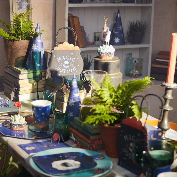 Our magic cauldron bags are perfect if you're looking for Halloween party ideas. Image3