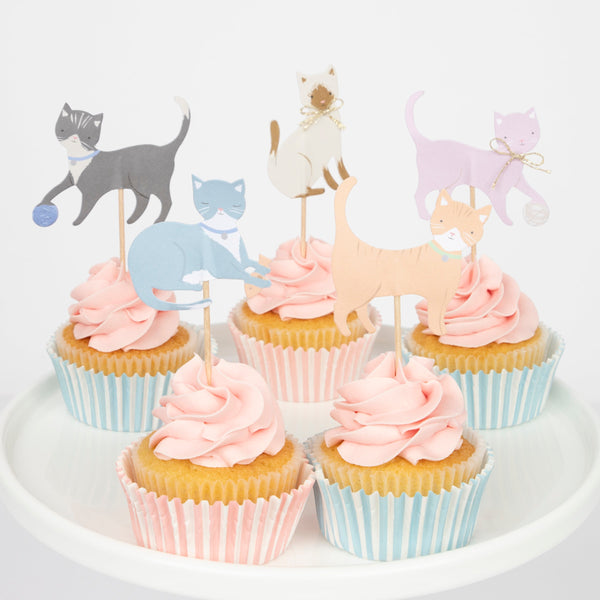 No cat party will be complete without our cat cupcakes, with cupcake toppers and cupcake cases.