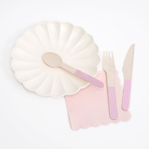 Pink Wooden Cutlery Set Image2