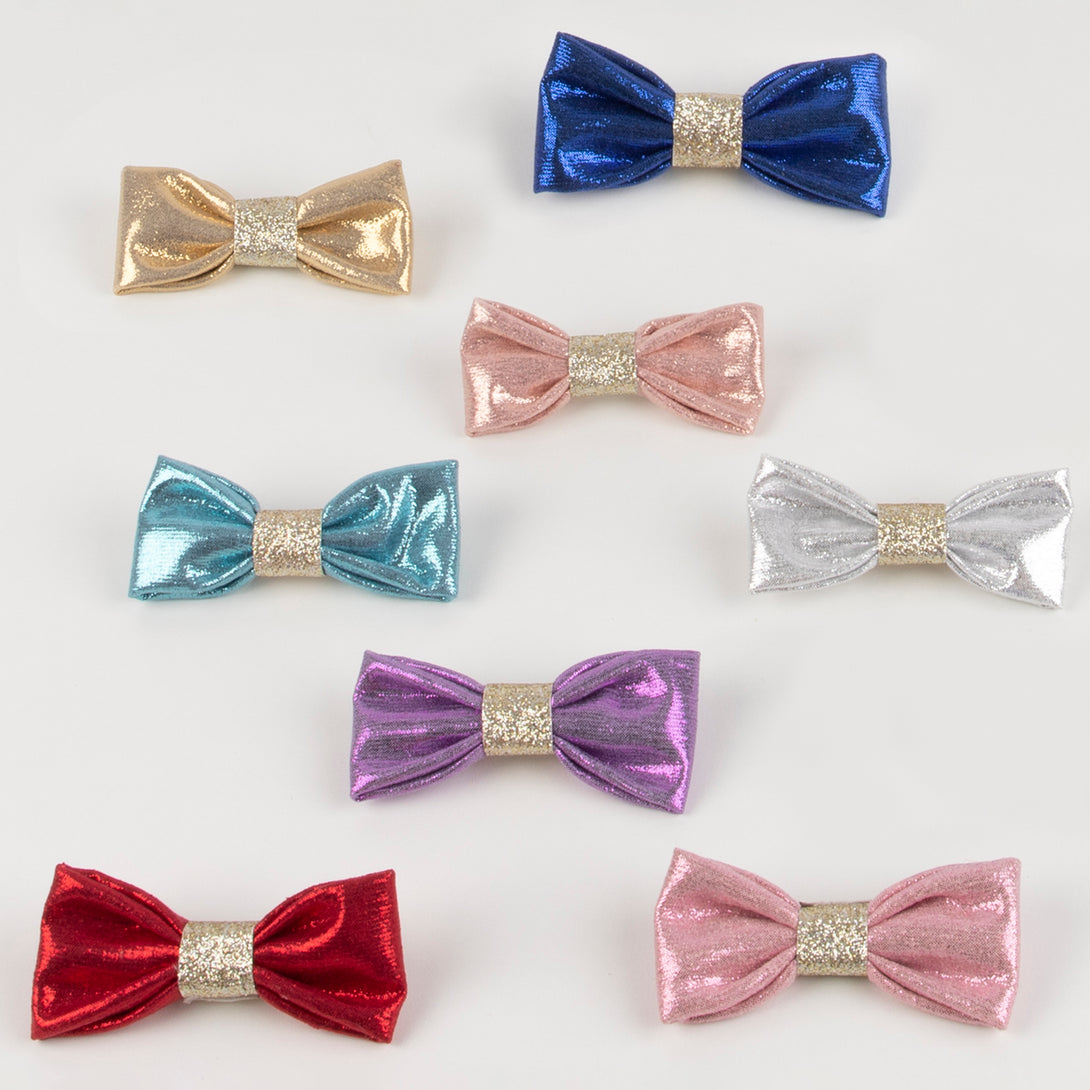 These fabulous hair accessories for girls are crafted from lurex fabric.