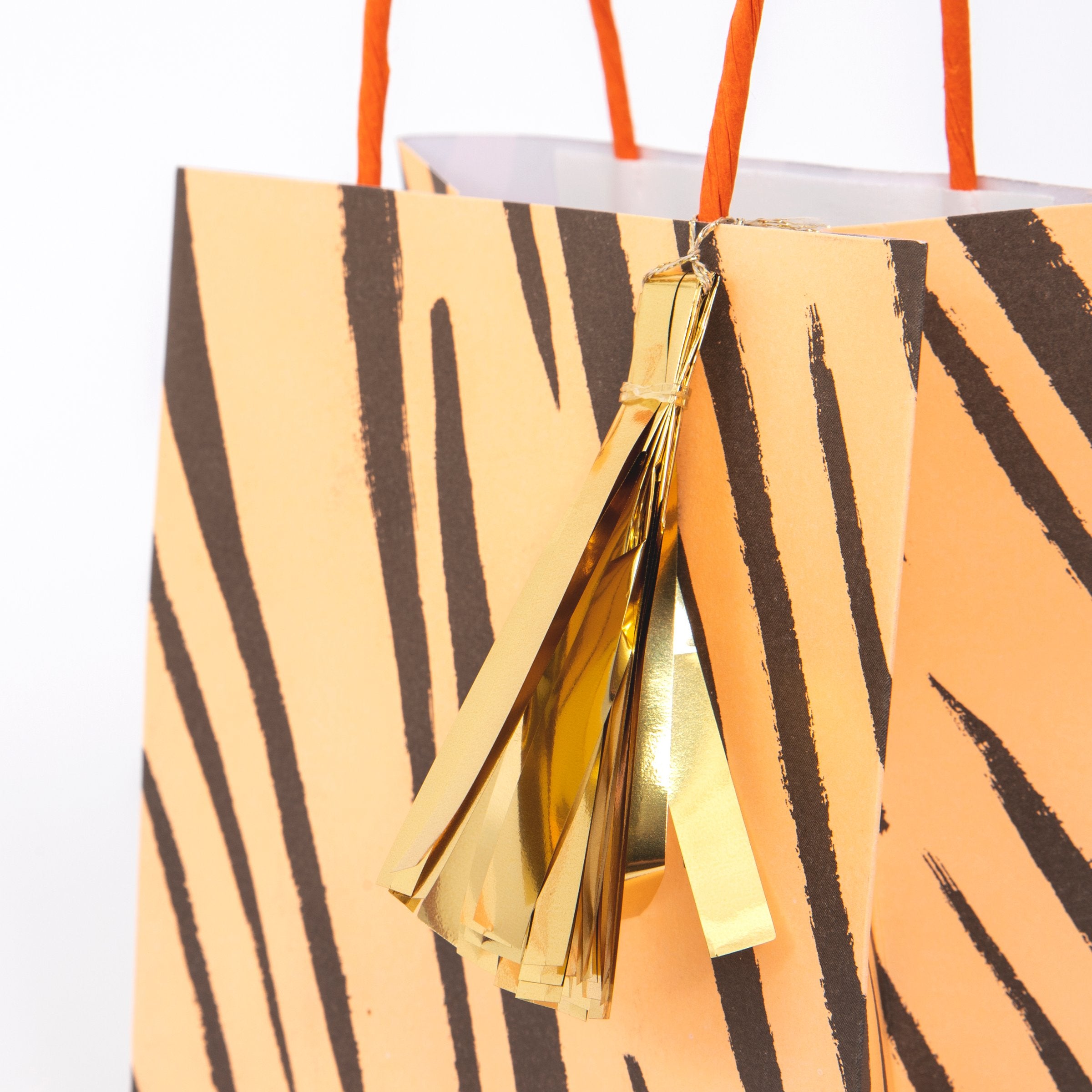 Our party favor bags, with animal prints, are perfect for a safari theme party
