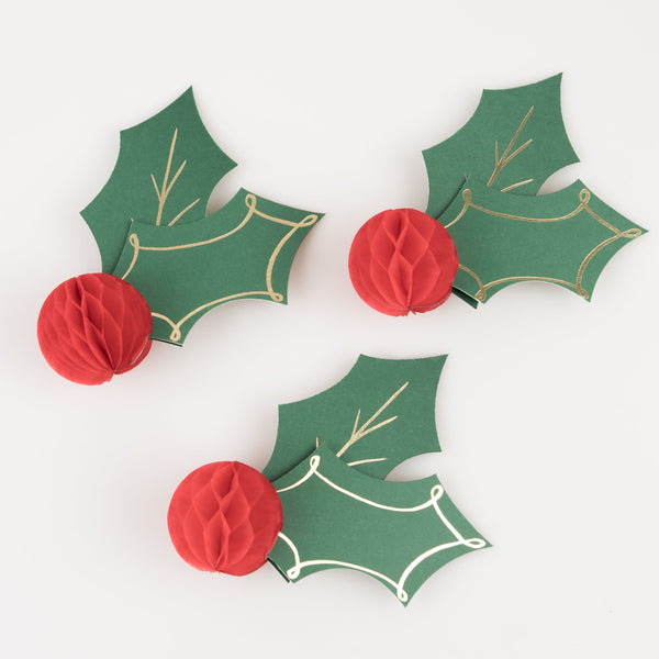 Our 3D place cards , with holly and berry designs, are perfect if you want Christmas party ideas. Image4