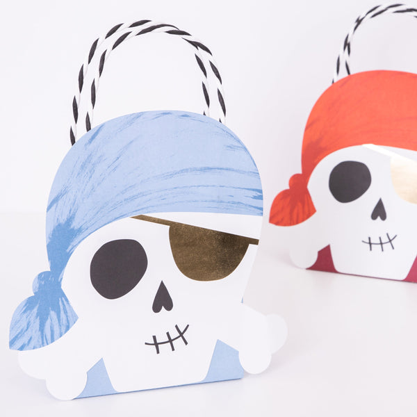 Our paper party bags, with pirate skulls, are perfect for a pirate theme party. Image3