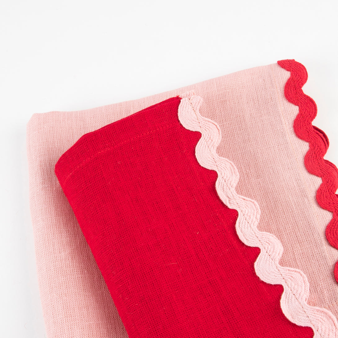 Our green, pink and red fabric napkins, with ric rac details, are perfect for Christmas tableware.