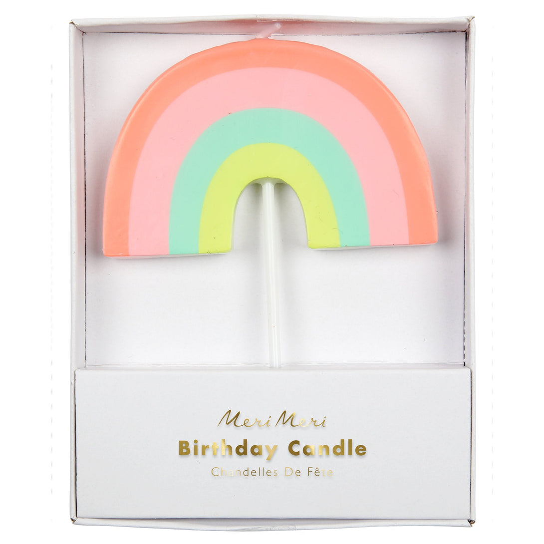 This colourful rainbow candle will add a touch of beautiful brightness to any celebration cake.