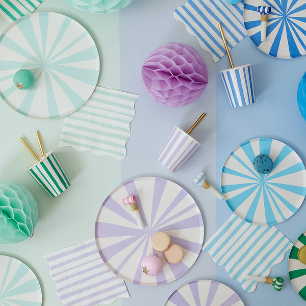 Our small napkins are the ideal paper napkins to add to your birthday party supplies. Image2