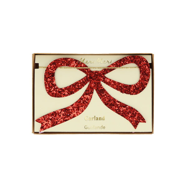 Our Christmas garland is crafted with red and pink glitter fabric bows, perfect for a Christmas wall decoration or Christmas table decoration. Image6