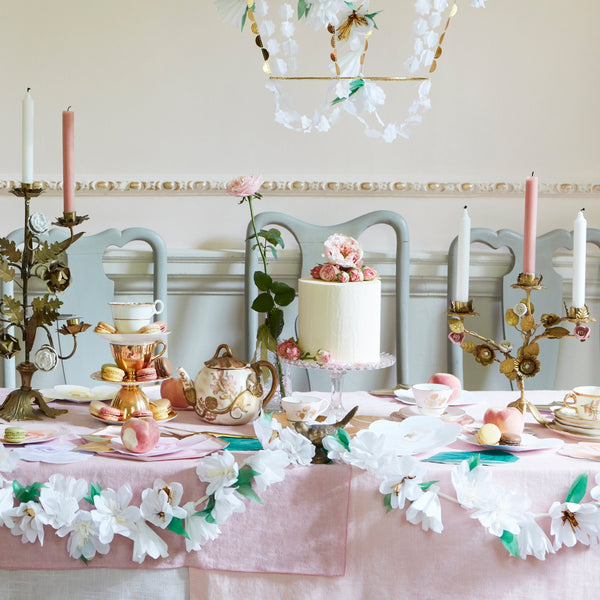 White Blossom Garland Image5