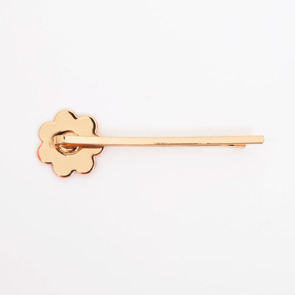 They are crafted from enamel daisies, in 6 different colours, with gold tone hair slides. Image3